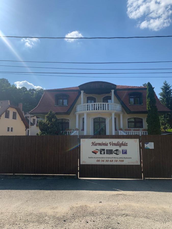 Harmonia Vendeghaz Hotell Miskolc Exteriör bild