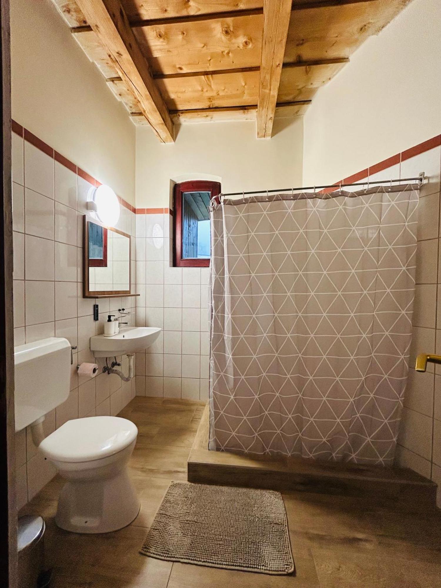 Harmonia Vendeghaz Hotell Miskolc Exteriör bild