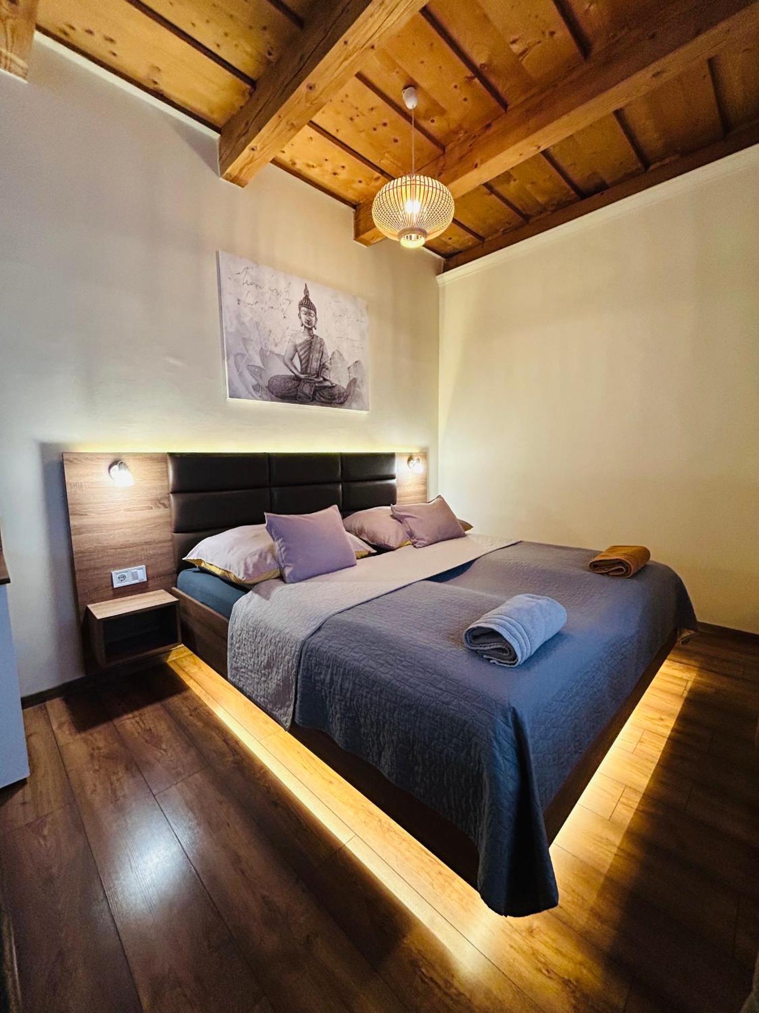 Harmonia Vendeghaz Hotell Miskolc Exteriör bild