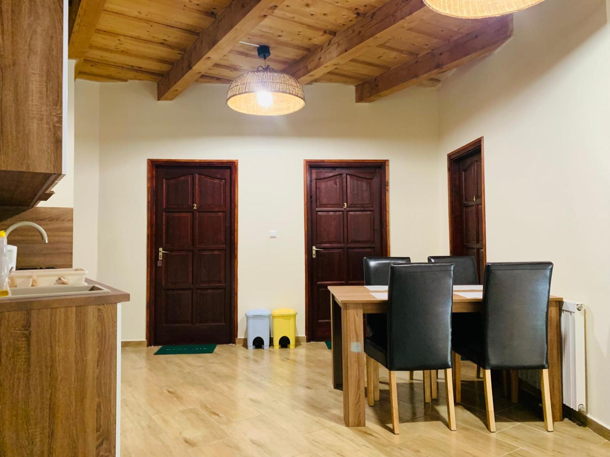 Harmonia Vendeghaz Hotell Miskolc Exteriör bild